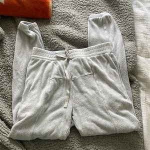 White jogger sweatpants